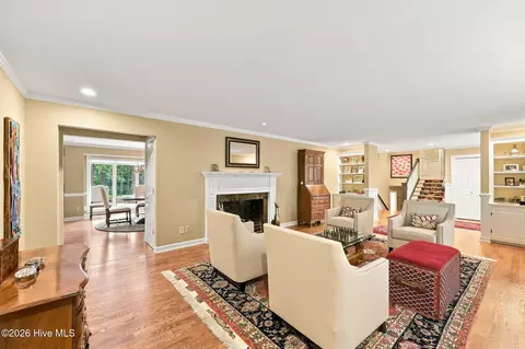 Living - 90 Bel Air Dr, Pinehurst, NC 28374 photo 2 of 8