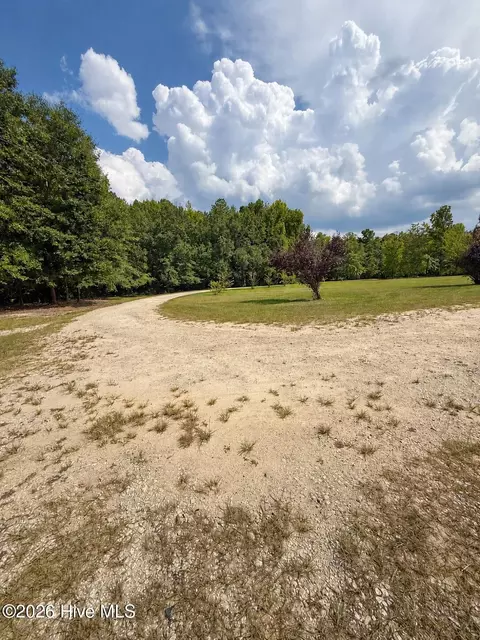 Exterior - 2171 Gene Howard Rd, Stapleton, GA 30823 photo 14 of 17