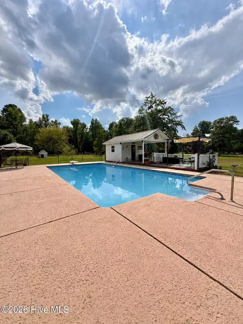 Exterior - 2171 Gene Howard Rd, Stapleton, GA 30823 photo 6 of 17