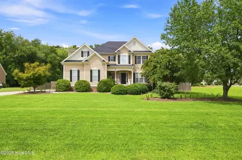 102 Sylvan Ct, Elizabeth City, NC 27909