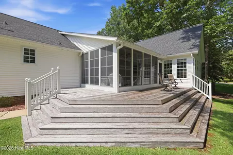 Exterior - 101 Pamlico Pl, Chocowinity, NC 27817 photo 14 of 15