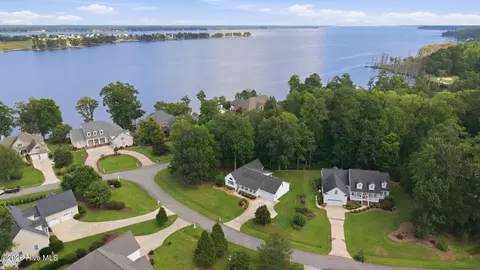 View/Area - 101 Pamlico Pl, Chocowinity, NC 27817 photo 3 of 7