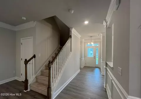 Entry Way - 104 Calloway Dr, Wallace, NC 28466 photo 2 of 4