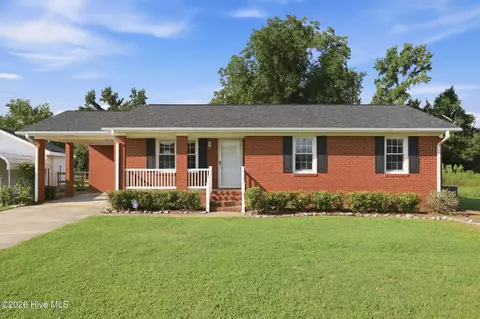 623 Moore Town Rd, Walstonburg, NC 27888