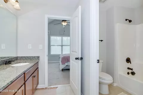 Bath - 935 Innisbrook Dr, Evans, GA 30809 photo 2 of 3