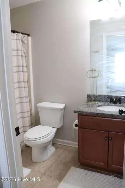 Bath - 935 Innisbrook Dr, Evans, GA 30809 photo 1 of 1