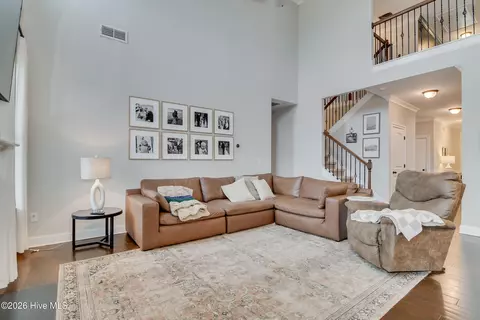 Living - 935 Innisbrook Dr, Evans, GA 30809 photo 1 of 1