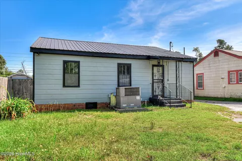 Exterior - 1951 Olive Rd, Augusta, GA 30906 photo 8 of 9
