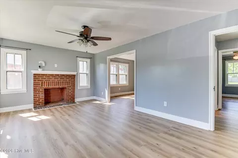 Living - 1951 Olive Rd, Augusta, GA 30906 photo 2 of 5