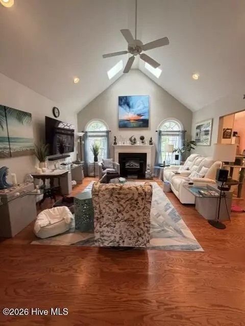 24 Teachs Cove Rd, Bath, NC 27808 photo 2