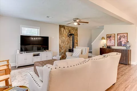 Living - 4121 Allison Rd, Martinez, GA 30907 photo 2 of 7