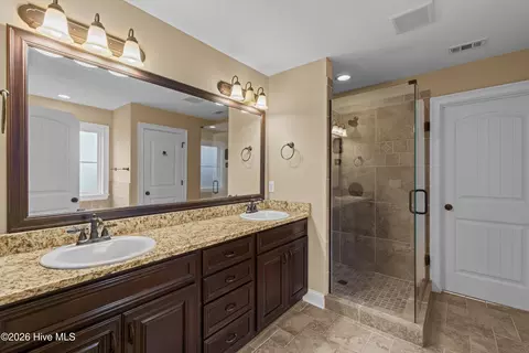 Bath - 965 Napiers Post Dr, Evans, GA 30809 photo 3 of 6