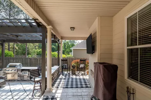 Exterior - 965 Napiers Post Dr, Evans, GA 30809 photo 4 of 16