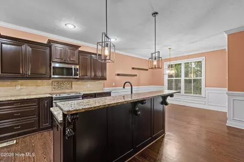 Kitchen - 965 Napiers Post Dr, Evans, GA 30809 photo 6 of 8