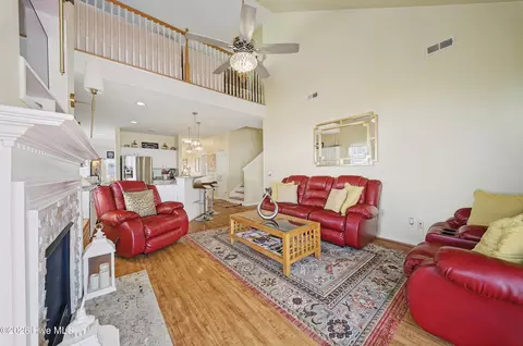 Living - 106 Pendleton Trce, Edenton, NC 27932 photo 1 of 3