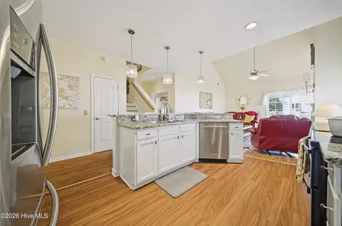 Kitchen - 106 Pendleton Trce, Edenton, NC 27932 photo 3 of 3