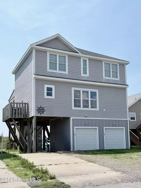 2227 E Beach Dr, Oak Island, NC 28465
