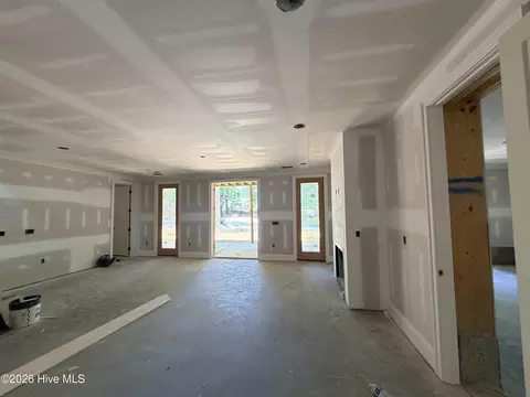 Living - 10 Overcup Ln, Pinehurst, NC 28374 photo 2 of 2