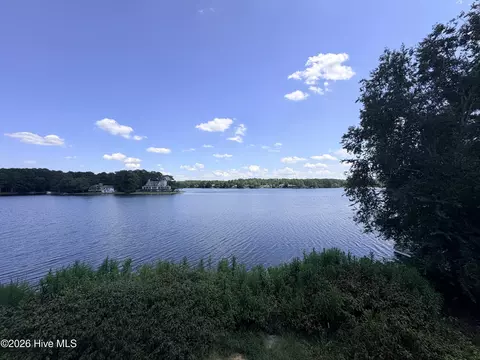 View/Area - 9 Lake Side Ct, Pinehurst, NC 28374 photo 1 of 2