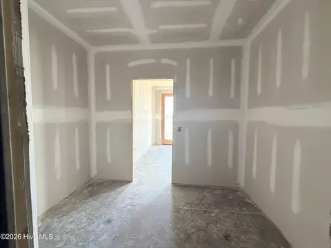 Entry Way - 9 Lake Side Ct, Pinehurst, NC 28374 photo 5 of 6