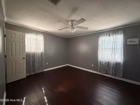 Bedroom - 2304 Rockview Dr, Augusta, GA 30906 photo 2 of 4