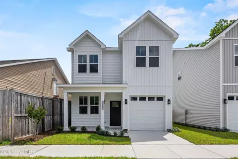1116 N 6th St, Wilmington, NC 28401
