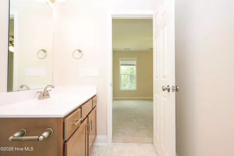 Bath - 124 Loren Rd, Hubert, NC 28539 photo 3 of 4