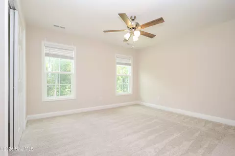 Bedroom - 124 Loren Rd, Hubert, NC 28539 photo 3 of 6