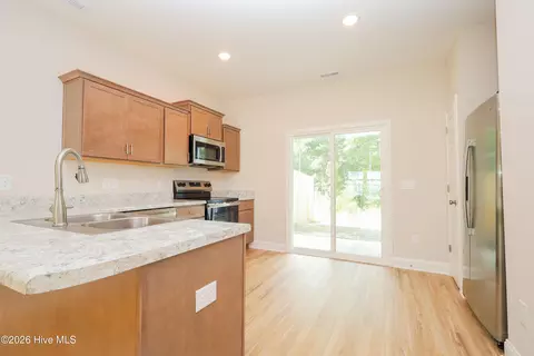 Kitchen - 124 Loren Rd, Hubert, NC 28539 photo 1 of 3