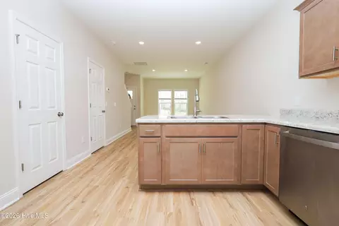 Entry Way - 124 Loren Rd, Hubert, NC 28539 photo 3 of 5
