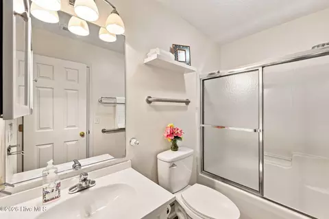 Bath - 320 Hiscott Ln #320, Pinehurst, NC 28374 photo 1 of 2