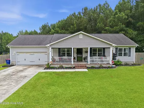113 Palo Alto Park Dr, Maysville, NC 28555