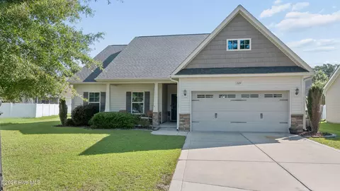 2129 Cove Ct, Winterville, NC 28590
