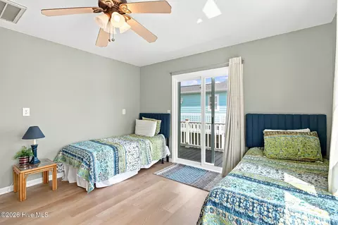 Bedroom - 1601 E Main St, Sunset Beach, NC 28468 photo 6 of 10