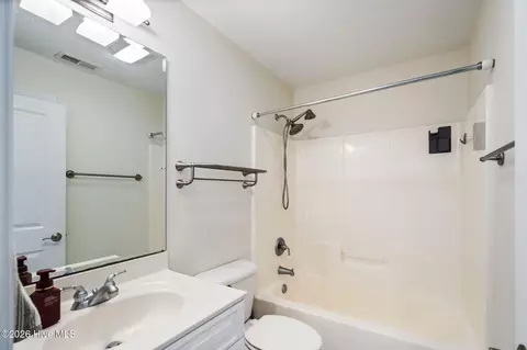 Bath - 2147 Talmage Dr, Leland, NC 28451 photo 4 of 4