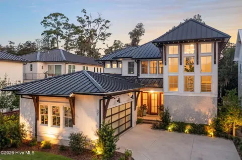 337 Airlie Rd, Wilmington, NC 28403