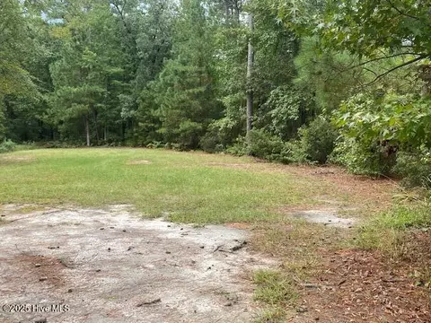 8 Pine Crest Rd, Bath, NC 27808 photo 4