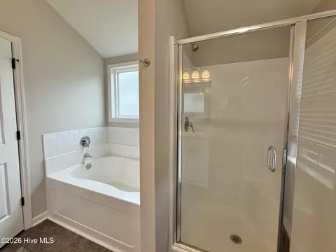 Bath - 911 Goodale Dr, Augusta, GA 30909 photo 1 of 4