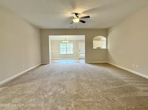 Living - 911 Goodale Dr, Augusta, GA 30909 photo 1 of 3