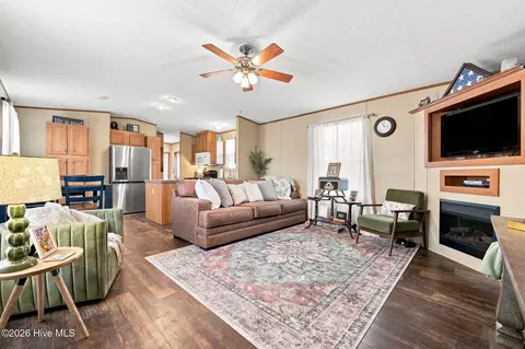 Living - 7175 County Home Rd, Ayden, NC 28513 photo 1 of 1