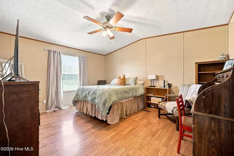 Bedroom - 7175 County Home Rd, Ayden, NC 28513 photo 2 of 3
