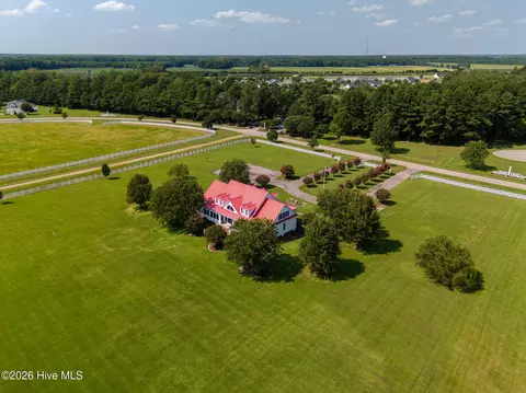 289 Pasquotank Blvd, Hertford, NC 27944