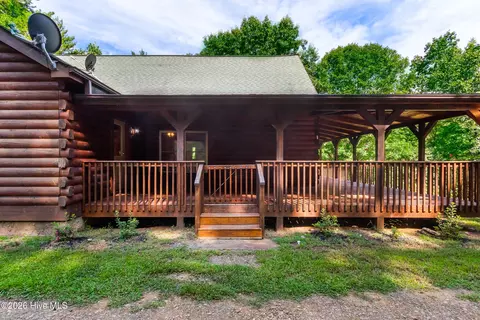 Exterior - 960 Ogreeta Rd, Murphy, NC 28906 photo 9 of 20