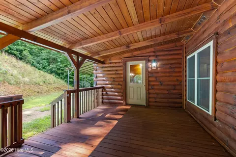 Exterior - 960 Ogreeta Rd, Murphy, NC 28906 photo 4 of 20