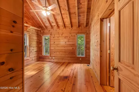 Bedroom - 960 Ogreeta Rd, Murphy, NC 28906 photo 1 of 11