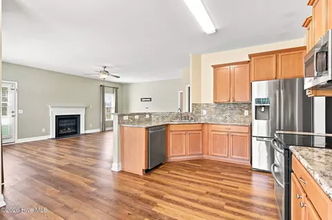 Kitchen - 1284 L Cooper Rd, Cameron, NC 28326 photo 3 of 5