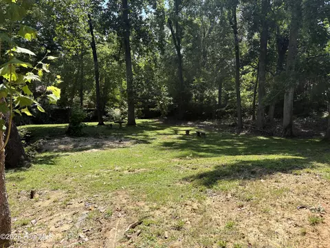 Exterior - 523 Brandermill Rd, Evans, GA 30809 photo 9 of 13