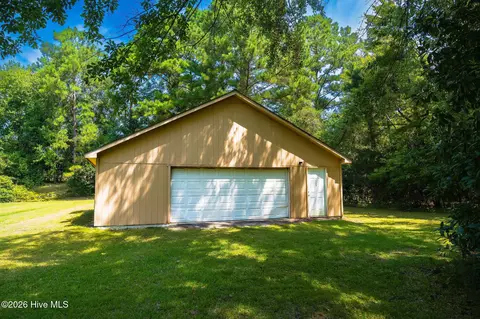 7009 Murrayville Rd, Wilmington, NC 28411