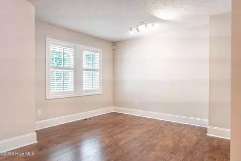 Living - 17 Cypress Ln, Pinehurst, NC 28374 photo 1 of 4