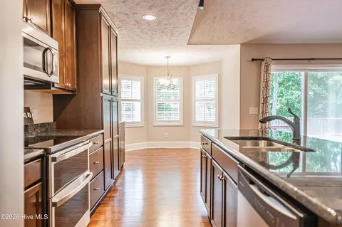 Kitchen - 17 Cypress Ln, Pinehurst, NC 28374 photo 3 of 4